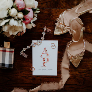 fleuriste saint-etienne-du-gres-fleurs mariage alpilles-decorations florales saint remy de provence-decorations evenements maillane-fleurs deuil fontvieille-bouquets de fleurs maussane