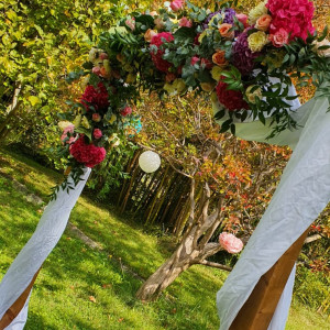 fleuriste saint-etienne-du-gres-fleurs mariage alpilles-decorations florales saint remy de provence-decorations evenements maillane-fleurs deuil fontvieille-bouquets de fleurs maussane