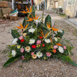 fleuriste saint-etienne-du-gres-fleurs mariage alpilles-decorations florales saint remy de provence-decorations evenements maillane-fleurs deuil fontvieille-bouquets de fleurs maussane